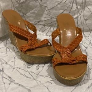 Size 9-Wedge Sandals-orange and beige-4.5 inch